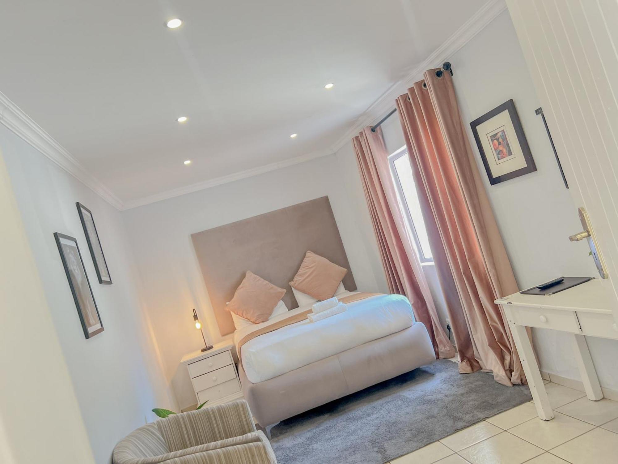 Amoris Guesthouse - In Brooklyn Pretoria-Noord Exteriör bild