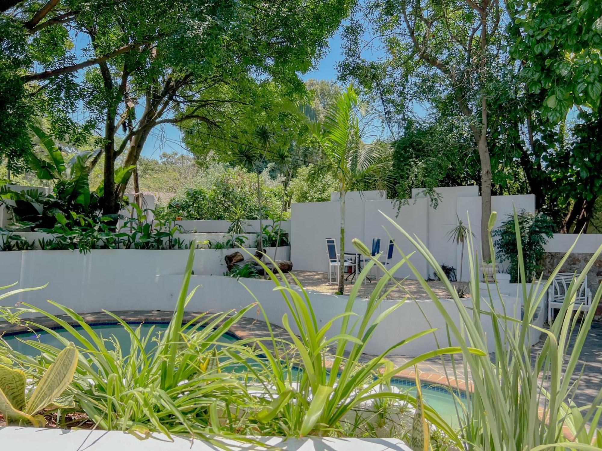 Amoris Guesthouse - In Brooklyn Pretoria-Noord Exteriör bild